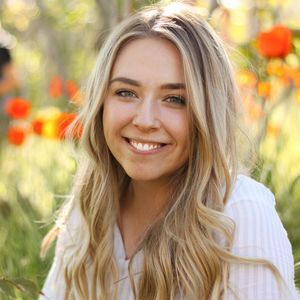 Meet your Posher, Olivia